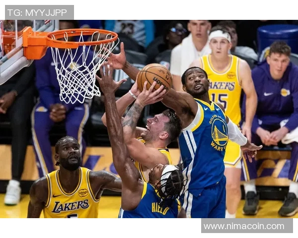 勇士对决奇才精彩赛事回顾CCTV全程直播精彩瞬间分析